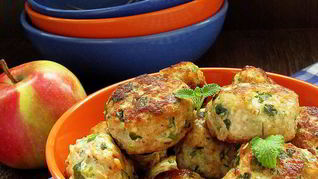 Кефтедес-котлеты по-гречески