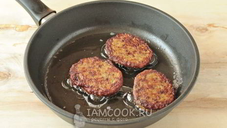 котлеты из говяжьей печени с морковью