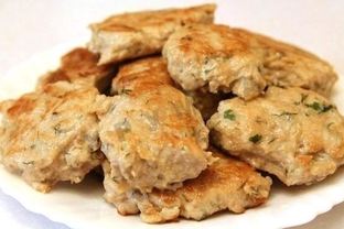 Котлеты из индейки с манкой на сковороде