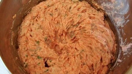 котлеты из индейки с манкой на сковороде