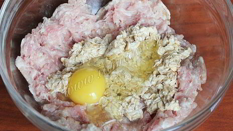 котлеты из индейки в кунжуте