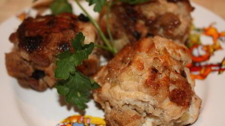 котлеты из рубленого куриного филе с хлебом