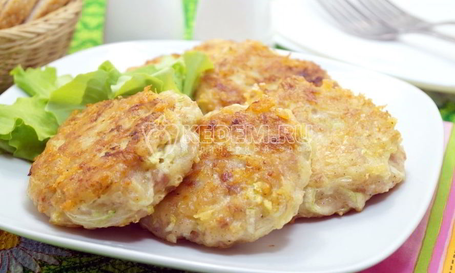 Рецепт куриных котлет с кабачком