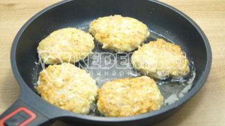 куриные котлеты с кабачком