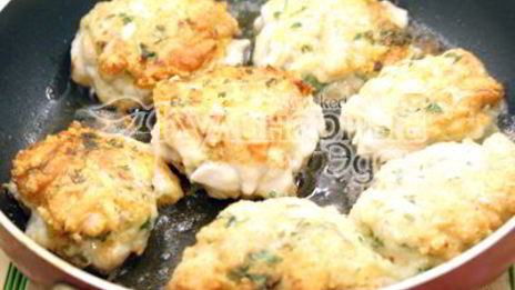куриные котлеты с сыром и зеленью