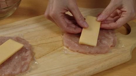 куриные котлеты с сыром