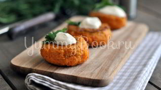Морковные котлеты с манкой