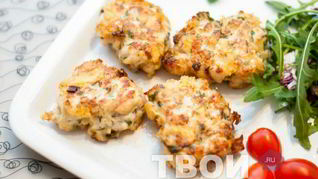 Рубленные куриные котлетки с сыром и зеленью