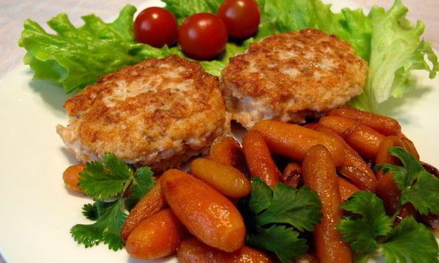 Рецепт рыбных котлет с морковкой
