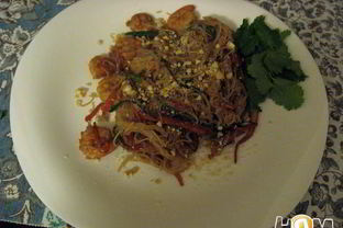 Лапша по-тайски с кешью