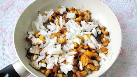 лапша с грибами в сливочном соусе