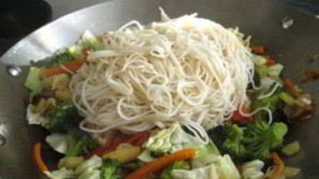 лапша с овощами по-китайски