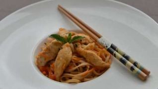 Лапша удон с курицей