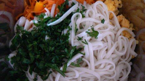 лапша удон с курицей