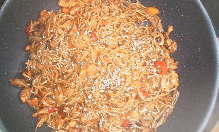 Рецепт лапши якисоба с говядиной