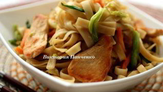 Чоу мейн — китайская жареная лапша