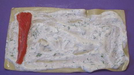 каннелони с рикоттой под соусом с сыром джюгас