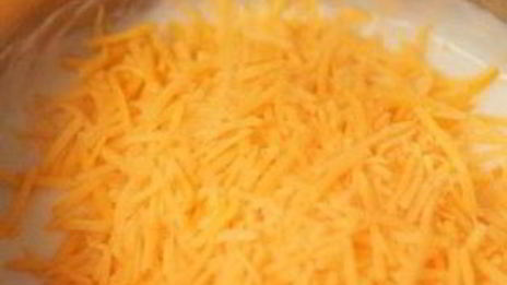 макароны с фаршем, помидорами и сырным соусом