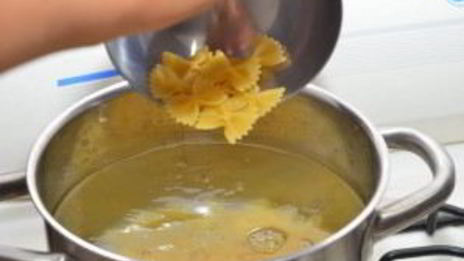 макароны с мидиями