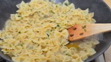 макароны с мидиями