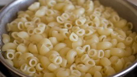 макароны с сыром и ветчиной