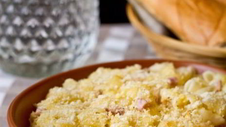 макароны с сыром и ветчиной