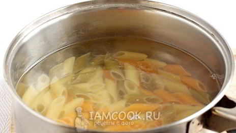 макароны с томатной пастой