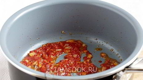 макароны с томатной пастой