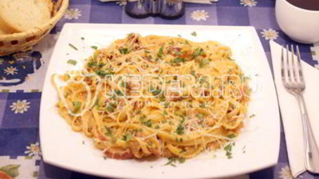 паста карбонара с беконом