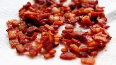 паста карбонара с зеленым горошком