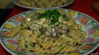 Паста под сливочным соусом