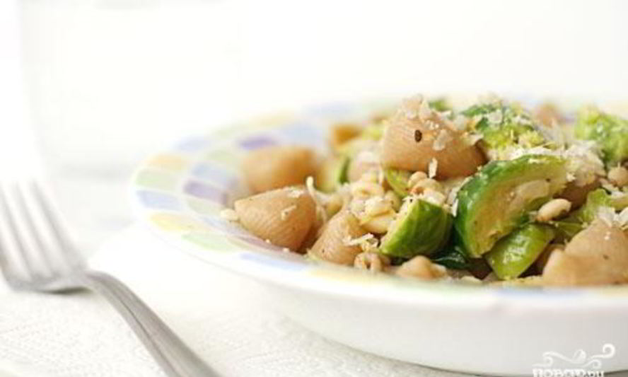 Рецепт пасты с брюссельской капустой и кедровыми орешками