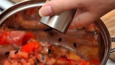 паста с красным соусом