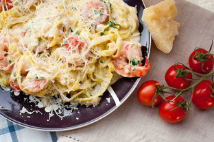 Паста с креветками и сливочным соусом