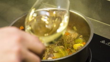 паста с куриными сердечками и печенью