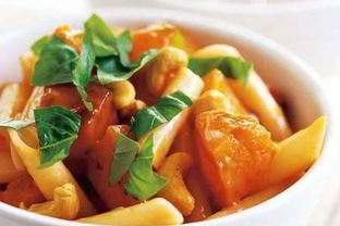 Паста с орехами кешью, тыквой и базиликом