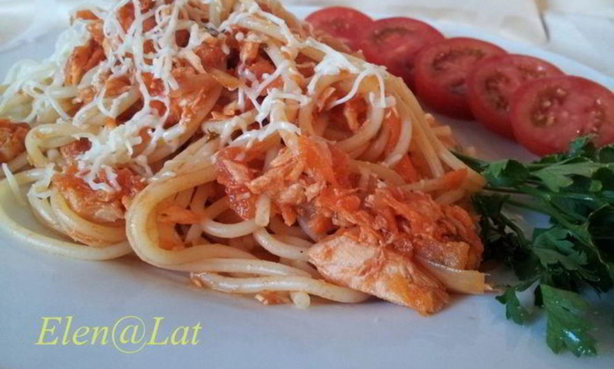 Рецепт пасты с семгой в томатном соусе