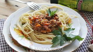 Спагетти болоньезе