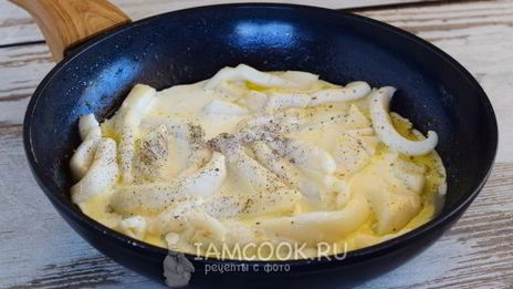 спагетти с кальмарами в сливочном соусе