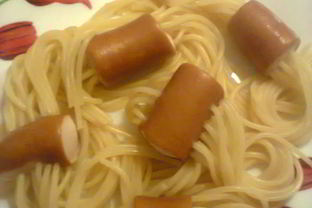 Спагетти с соусом