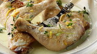 Ароматная курица с чесноком в сливках