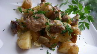 Баранина с картошкой в рукаве