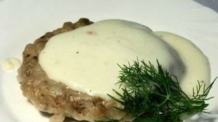 Биточки говяжьи по-селянски