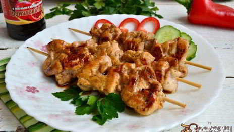 крученая курица в гранатовом соусе наршараб жареная на сковороде