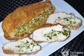 Куриное филе с творогом и зеленью