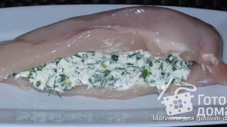 куриное филе с творогом и зеленью