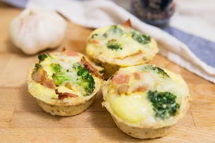 Куриные корзиночки с брокколи