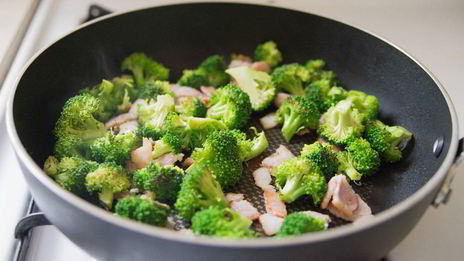 куриные корзиночки с брокколи