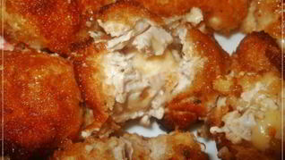 Куриные наггетсы с сыром на сковороде