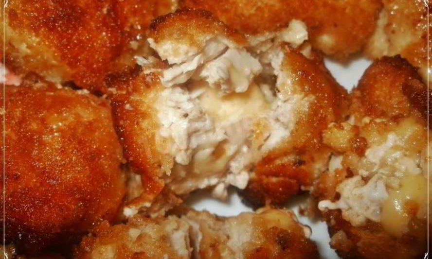 Рецепт куриных наггетсов с сыром на сковороде